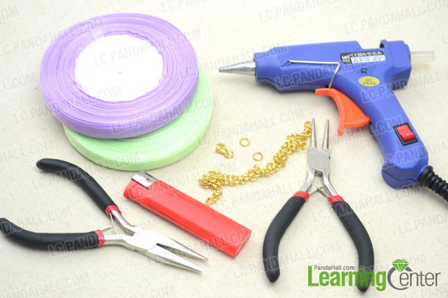 Materials and tools for DIY braided chain bracelet