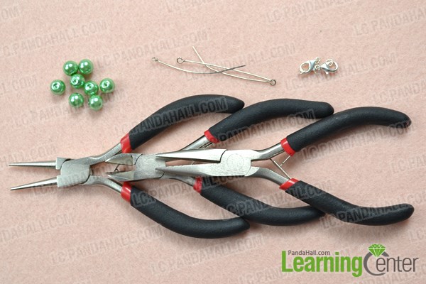 Materials needed in DIY beaded statement necklace