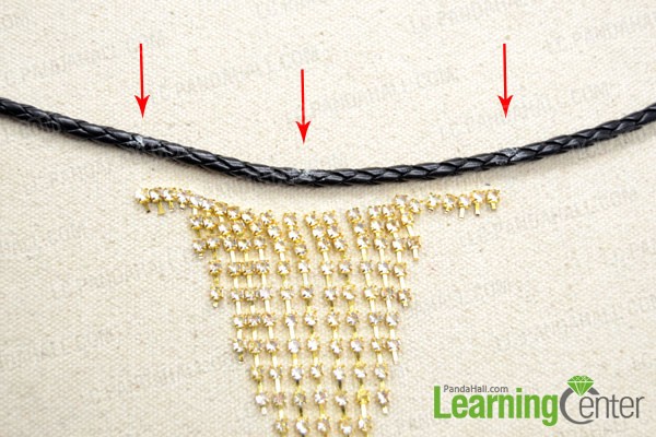 figure out the middle of leather cord