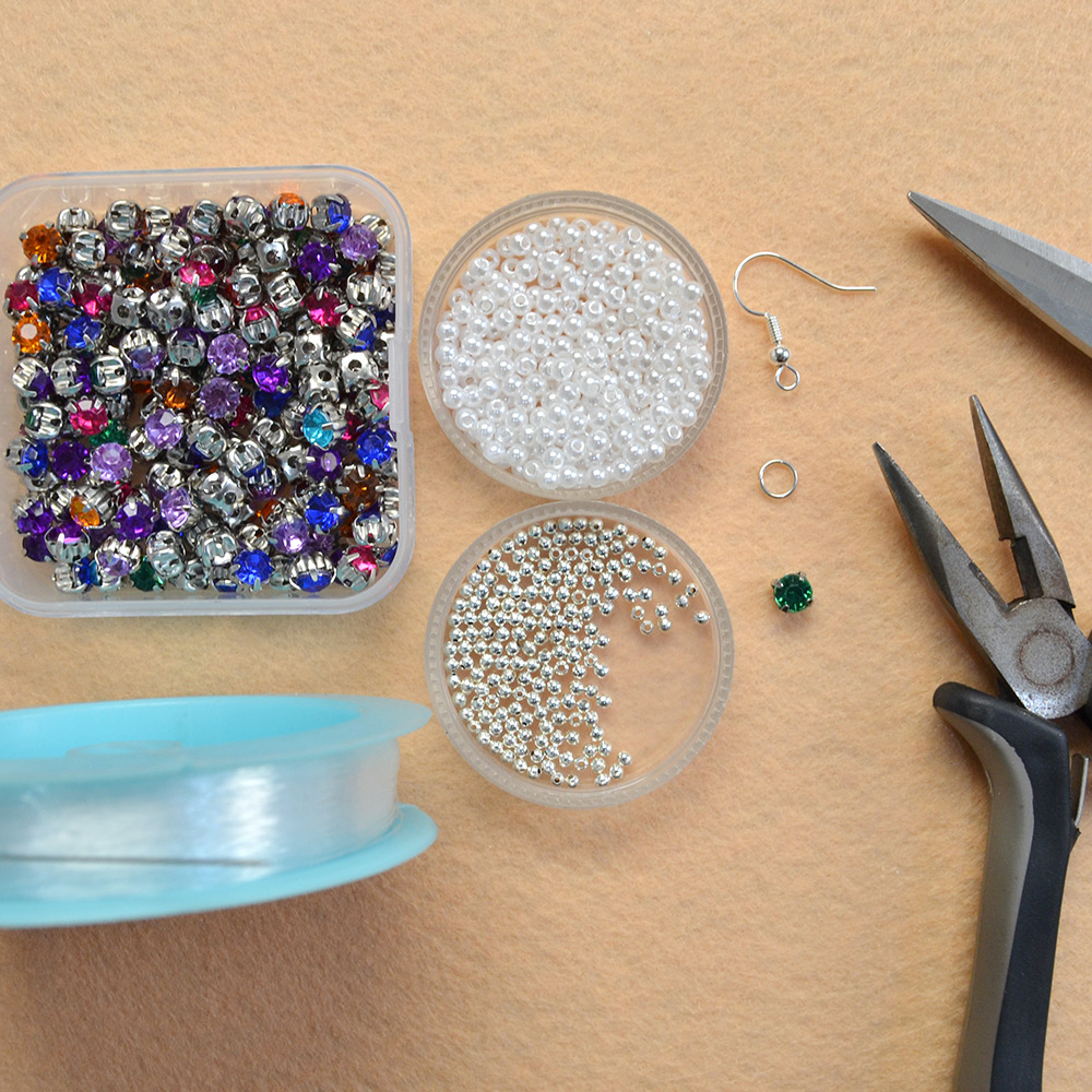 Supplies needed to make the star beaded earrings