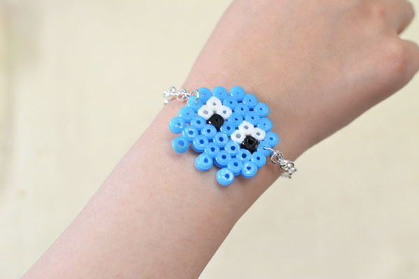 Here comes the finished cute blue perler beads bracelet!