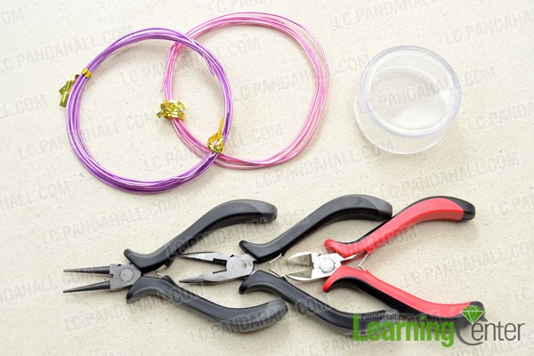 Supplies needed for making bangle bracelets with wire
