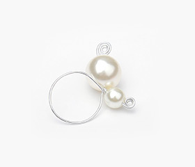 Aluminum Wires Ring, with Imitation Pearl Acrylic Beads, Silver, White, 19mm 