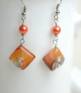 Simple Beaded Jewelry Design - Make Adorable Handmade Earrings within 10 Minutes