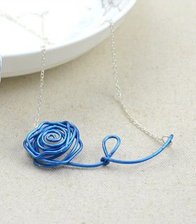Wire Necklaces DIY- a Rose for You and Me