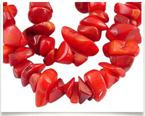 Coral Beads Strands, Dyed, Chips, Red, about 5~15mm long, 5~15mm wide, 1~7mm thick, hole: 1mm; 330pcs/strand 