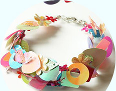 Making Fair Bracelet with Flower Shaped Paillette Beads