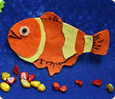 Simple Steps to Make Nemo Clown Fish Brooch with Felt