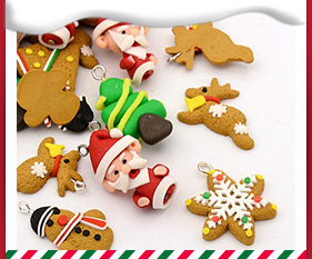 Christmas Jewelry Making, Mixed Color Handmade Polymer Clay Christmas Pendants, 22~35.5x19~32x9~15mm, Hole: 2~3mm
