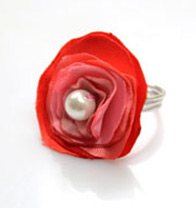 Easy Tutorial on Making a Blooming Flower Ring with Graded Red-colored Satin Ribbons