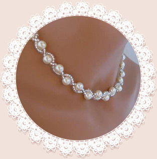 How to Make a Silver Pearl Necklace with Ribbon Tie