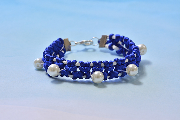 How to Make a Handmade Blue Nylon Thread Braided Friendship Bracelet ...
